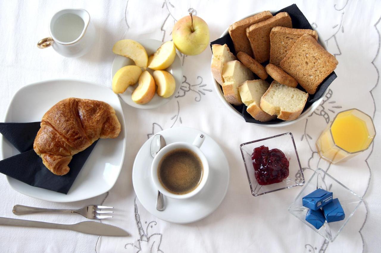 Bed and Breakfast A Casa Romar Turín Exteriér fotografie